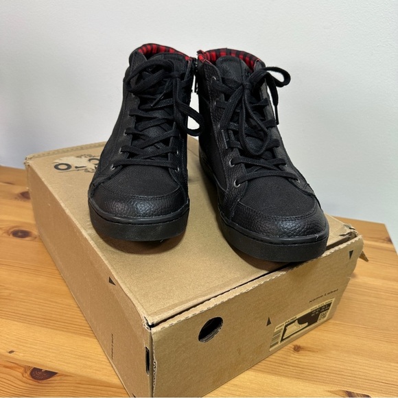 MOZO | Padma Black High Top Work Sneakers | Anti-Slip Leather Shoes - Picture 1 of 9